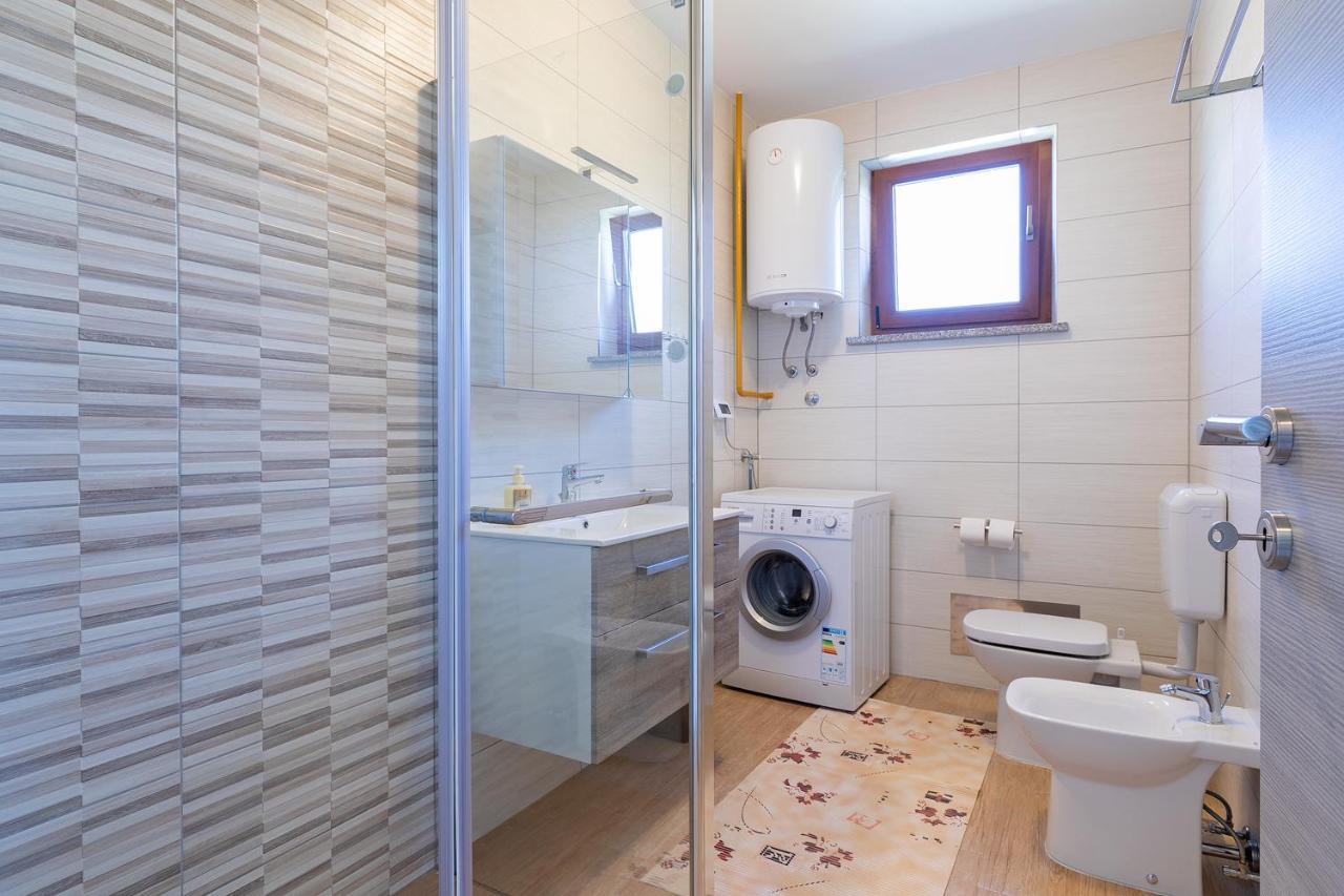 PUY Kaylie Apartment מראה חיצוני תמונה